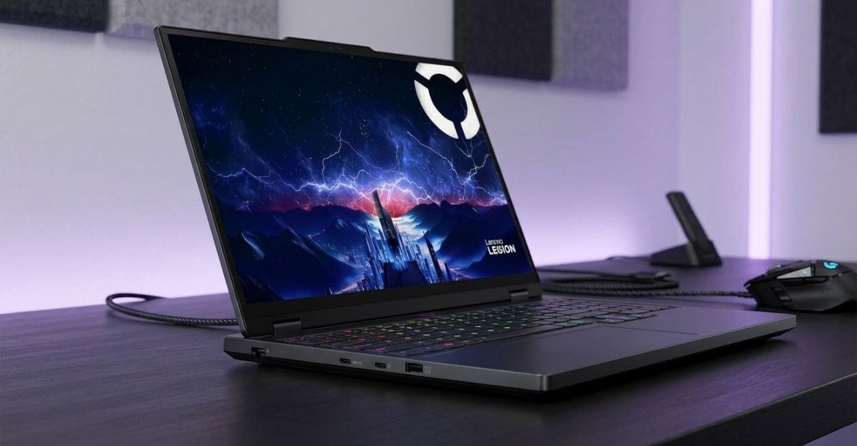 Lateral esquerda do Lenovo Legion 5 com portas USB-C e USB-A